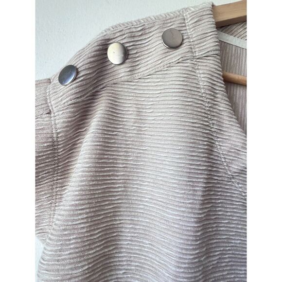 Women's short sleeve v-neck blouse cream casual comfort shoulder button size S - Picture 3 of 9